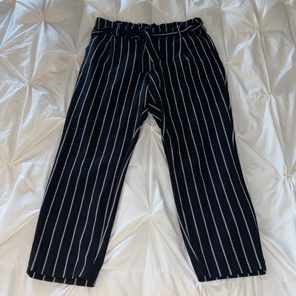 Stretchy dress pant